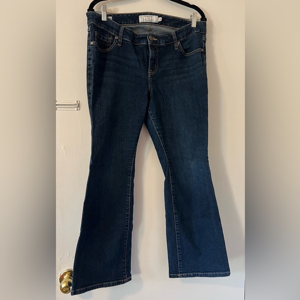 Torrid Denim Relaxed Fit Bootcut Jeans 12 XS